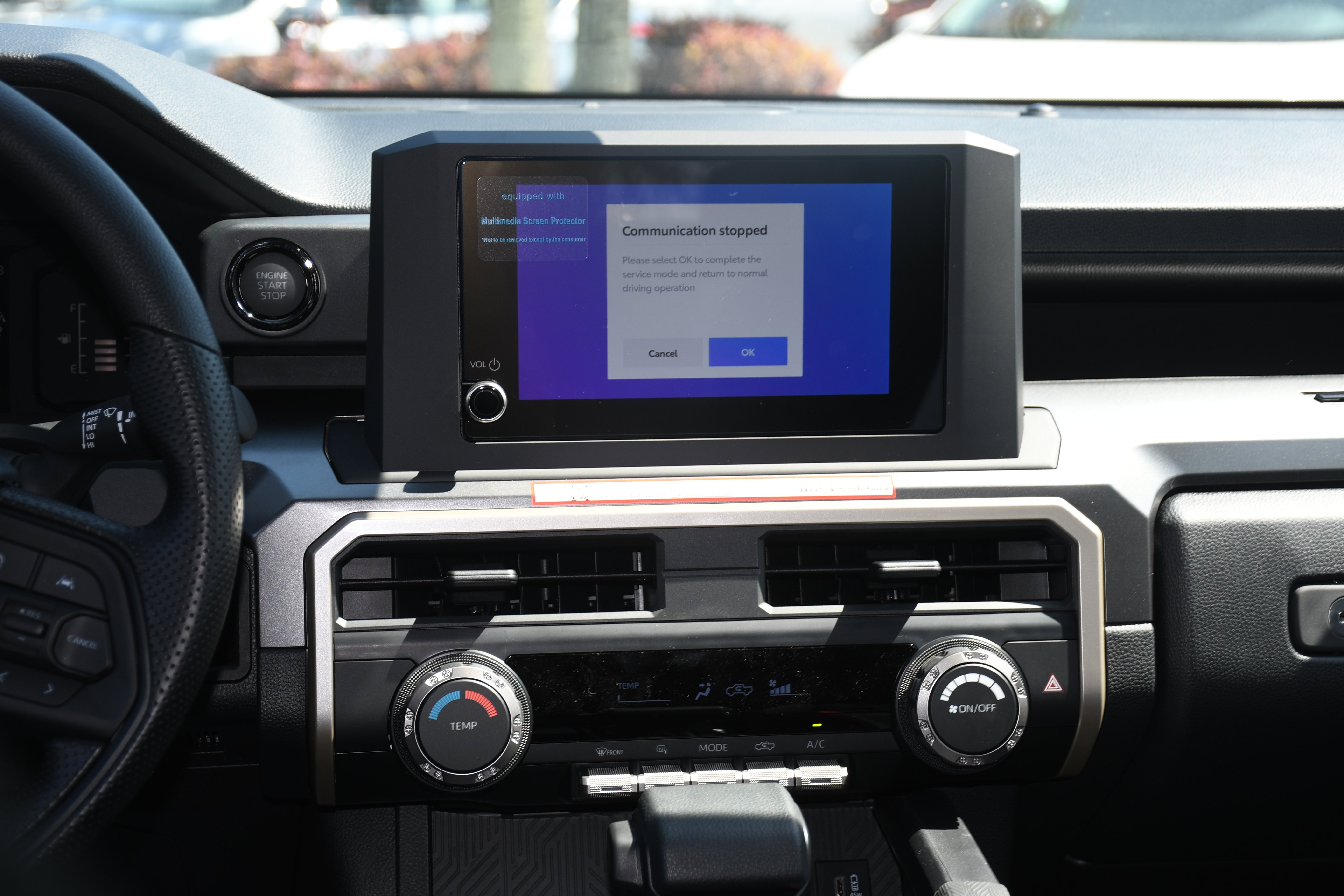 2026 Toyota Tacoma SR5 - Photo 9
