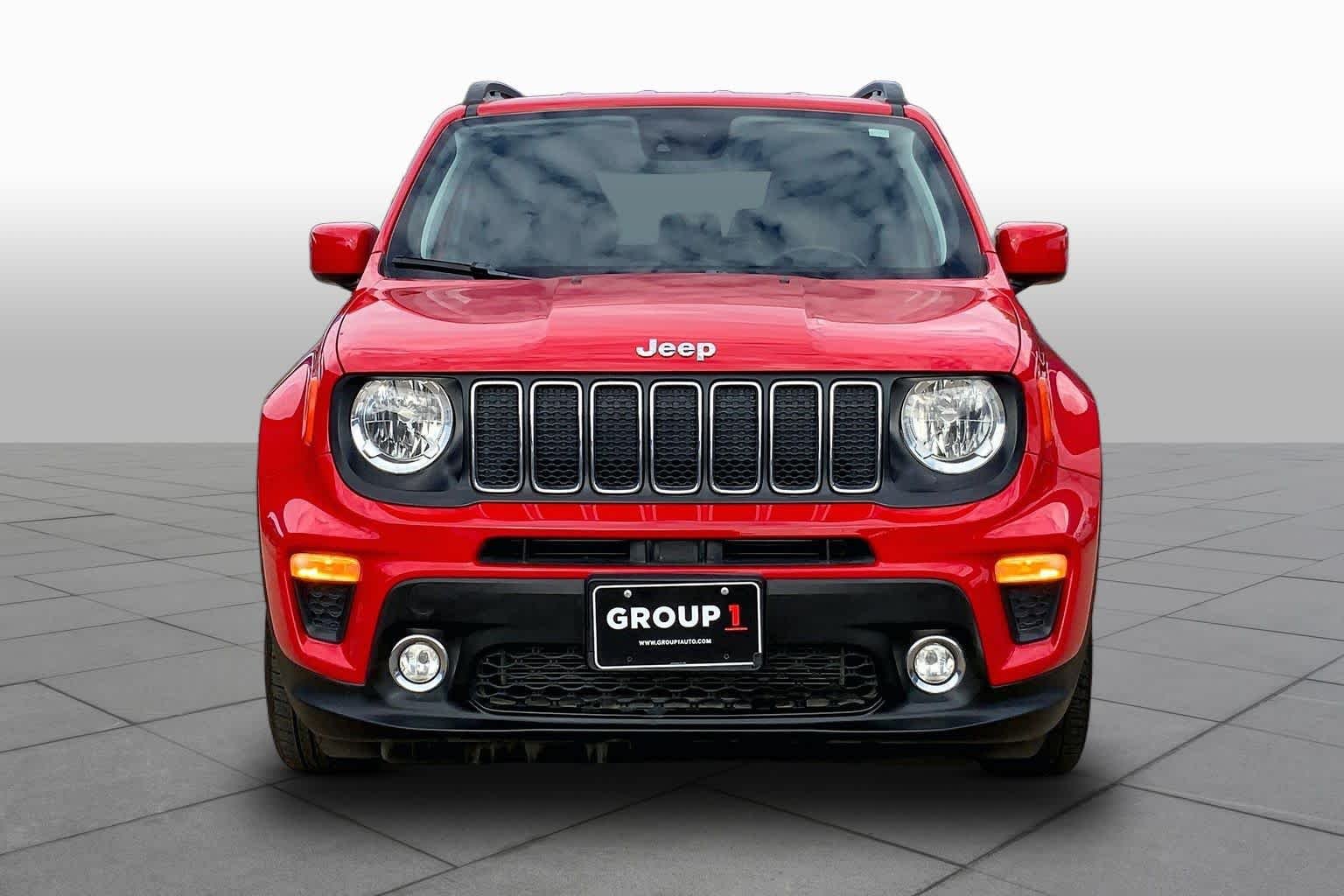 Pre-Owned 2021 Jeep Renegade Latitude