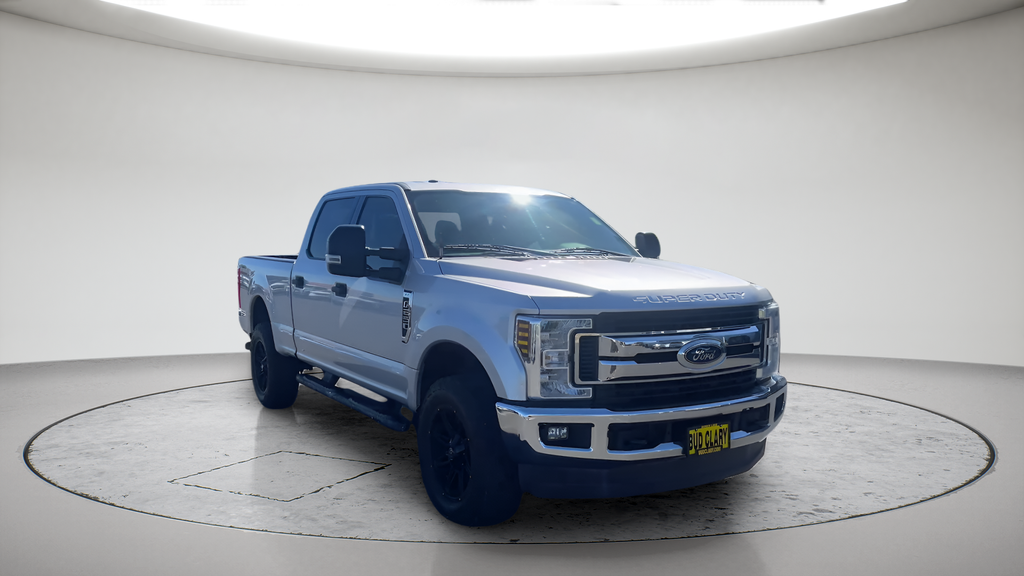 Used 2018 Silver Ford XLT image 4