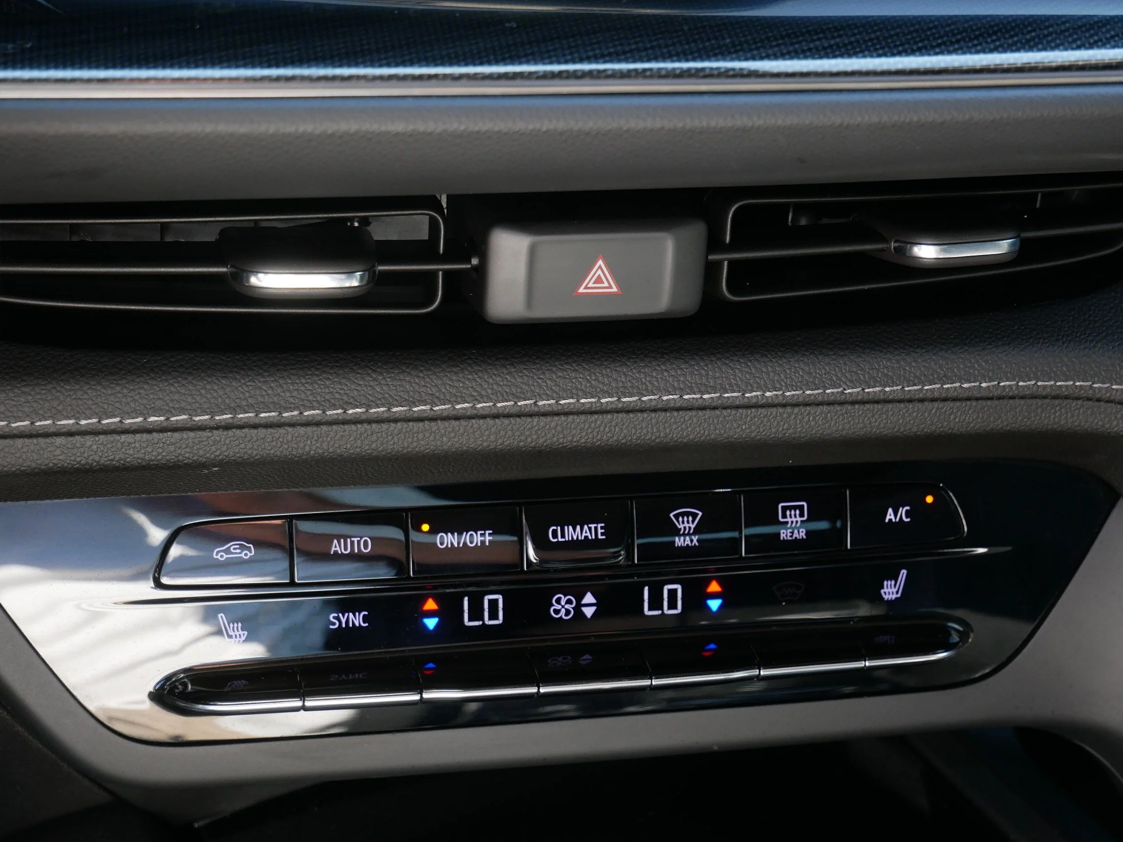 Certified Used 2022 Summit White Buick Preferred image 19