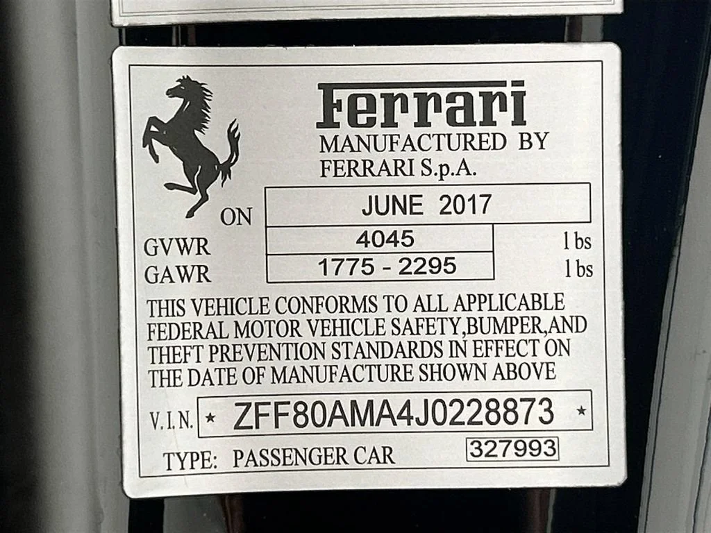 Used 2018 Nero Ferrari  image 37