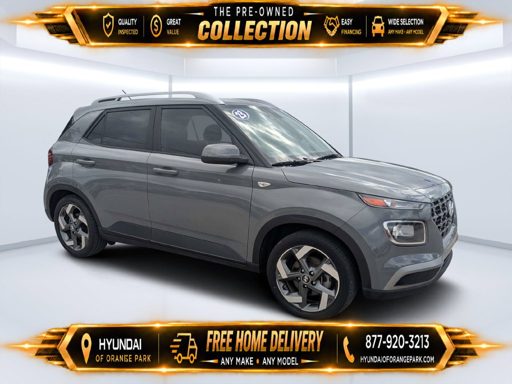 Used 2023 Gray Hyundai SEL image 1
