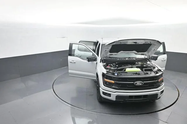 New 2026 Avalanche Ford XLT image 42