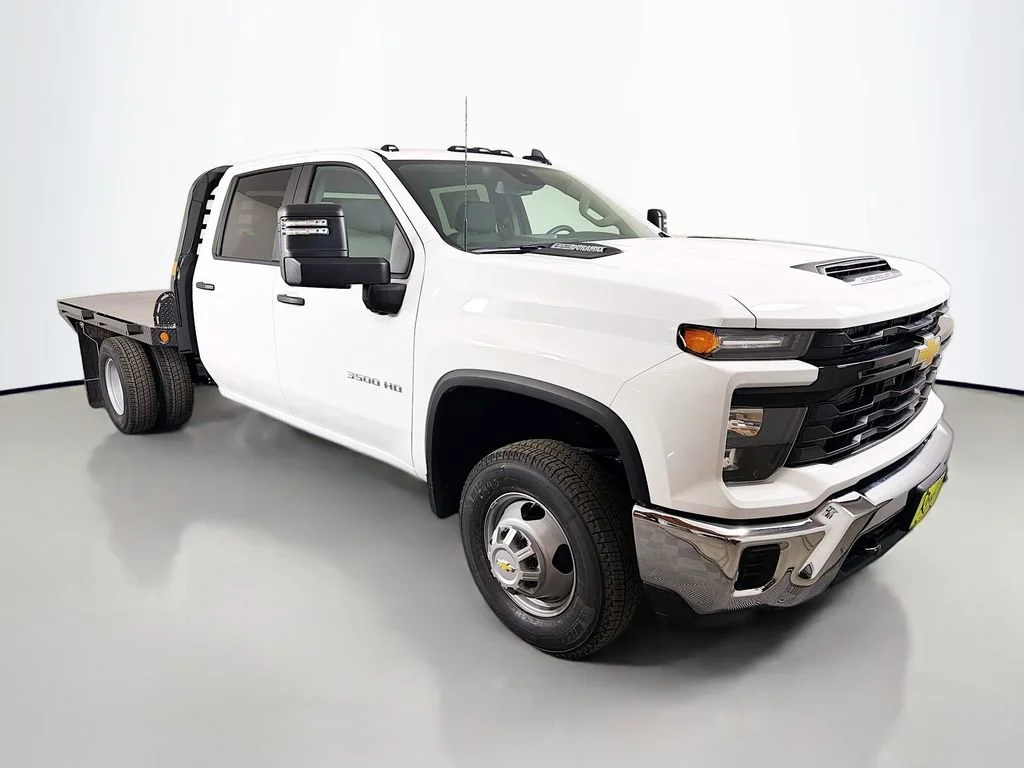 New 2026 Summit White Chevrolet Work Truck image 3