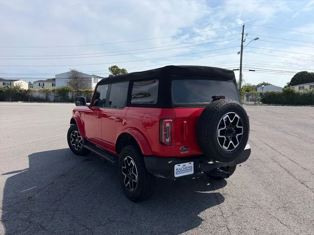 Used 2023 Red Ford Outer Banks image 3