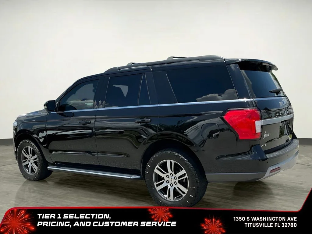 Used 2023 Black Ford XLT image 4