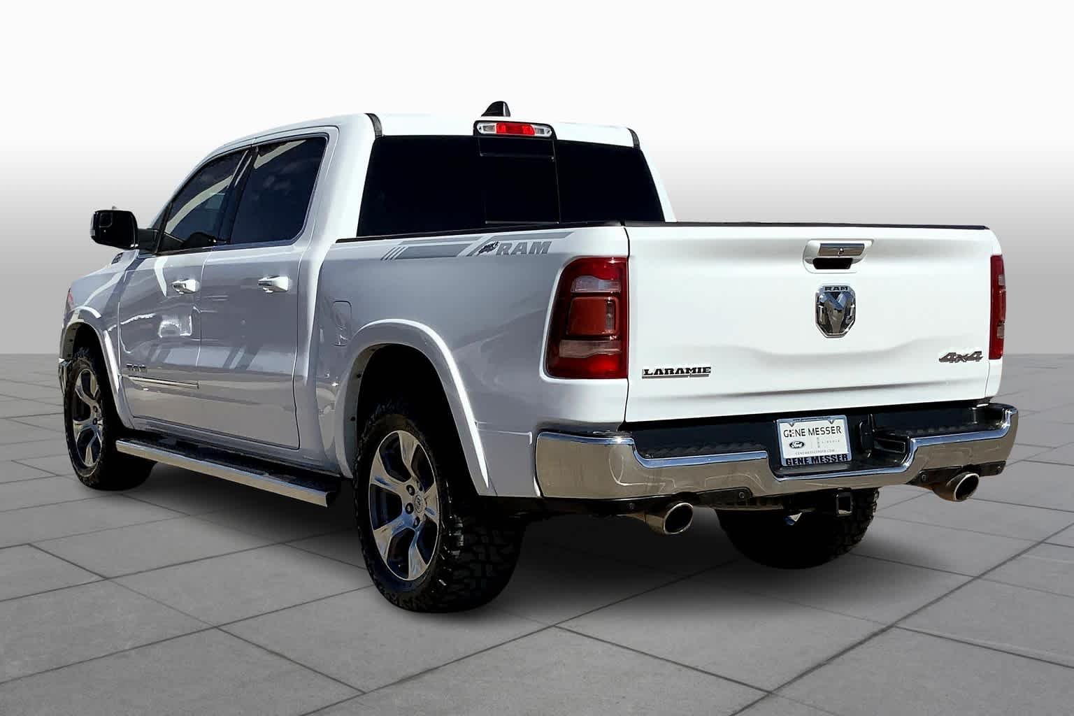 Used 2020 Bright White Clearcoat Ram Laramie image 12