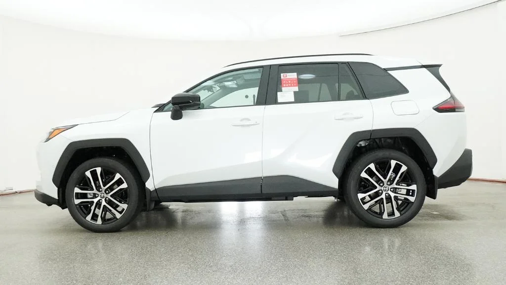 New 2026 Wind Chill Pearl Toyota Limited image 15