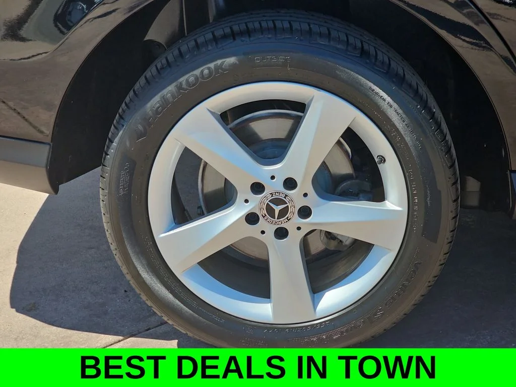 Used 2017 Black Mercedes-Benz GLE 350 image 39