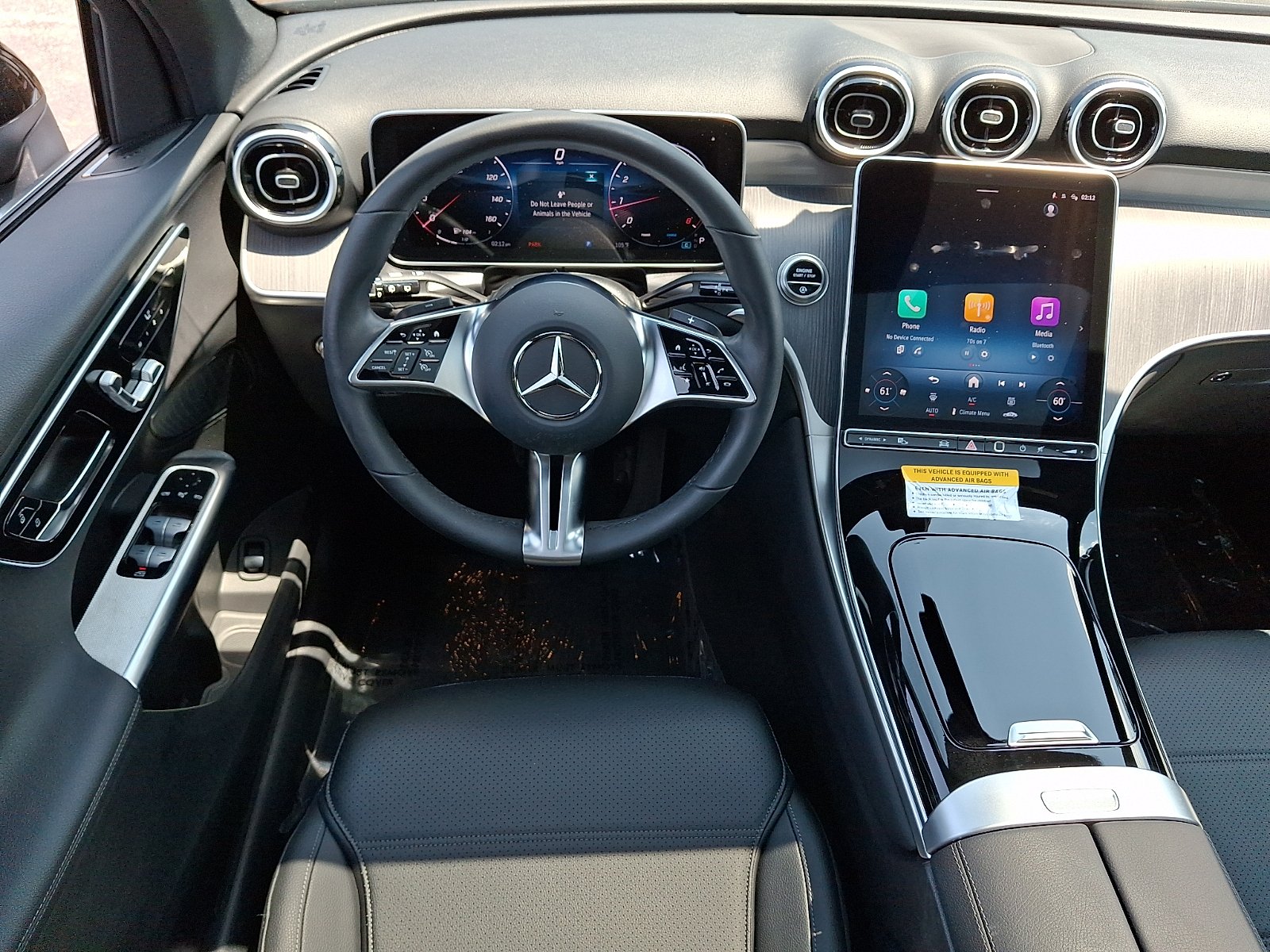 New 2025 Black Mercedes-Benz GLC 300 image 11