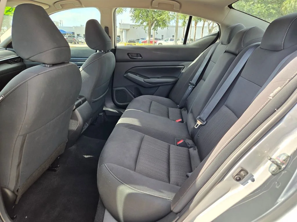 Used 2024 Silver Nissan 2.5 SV image 13