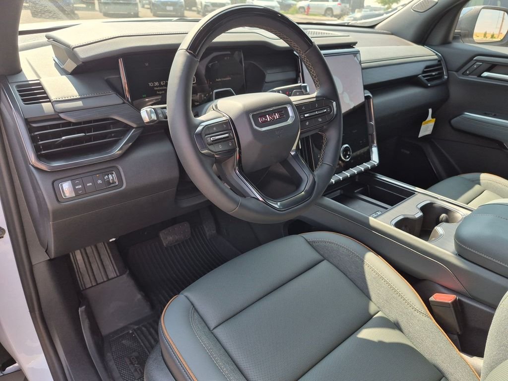 New 2026 Glacier White Tricoat GMC AWD AT4 image 10