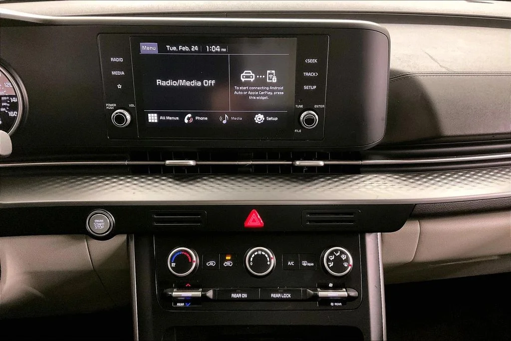 Used 2022 Red Kia LXS image 36