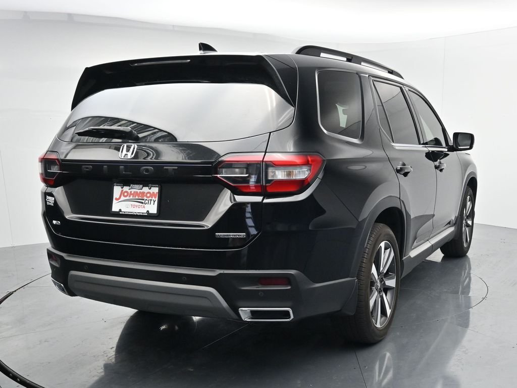 2023 Honda Pilot Touring - Photo 6