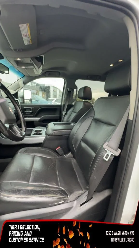 Used 2019 SUMMIT WHITE Chevrolet LTZ image 7
