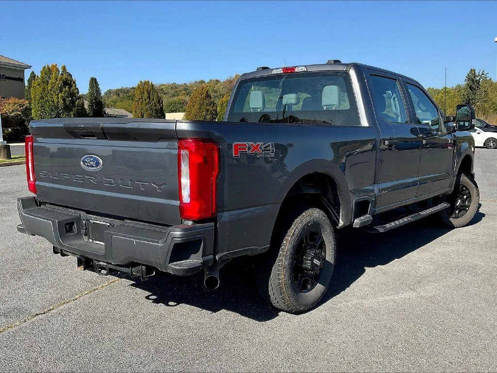 Used 2026 Carbonized Gray Metallic Ford XL image 4