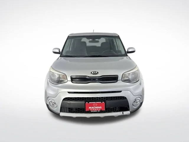 Used 2019 Silver Kia Plus image 4