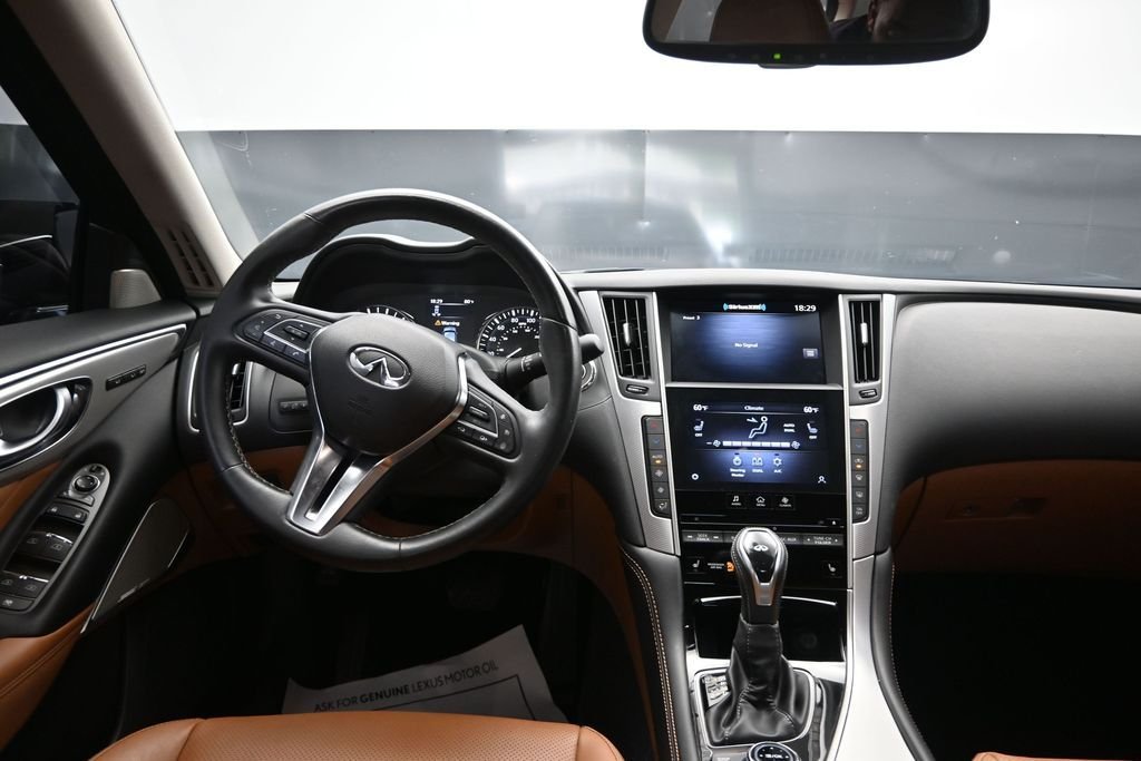 Certified Used 2023 Gray INFINITI LUXE image 20