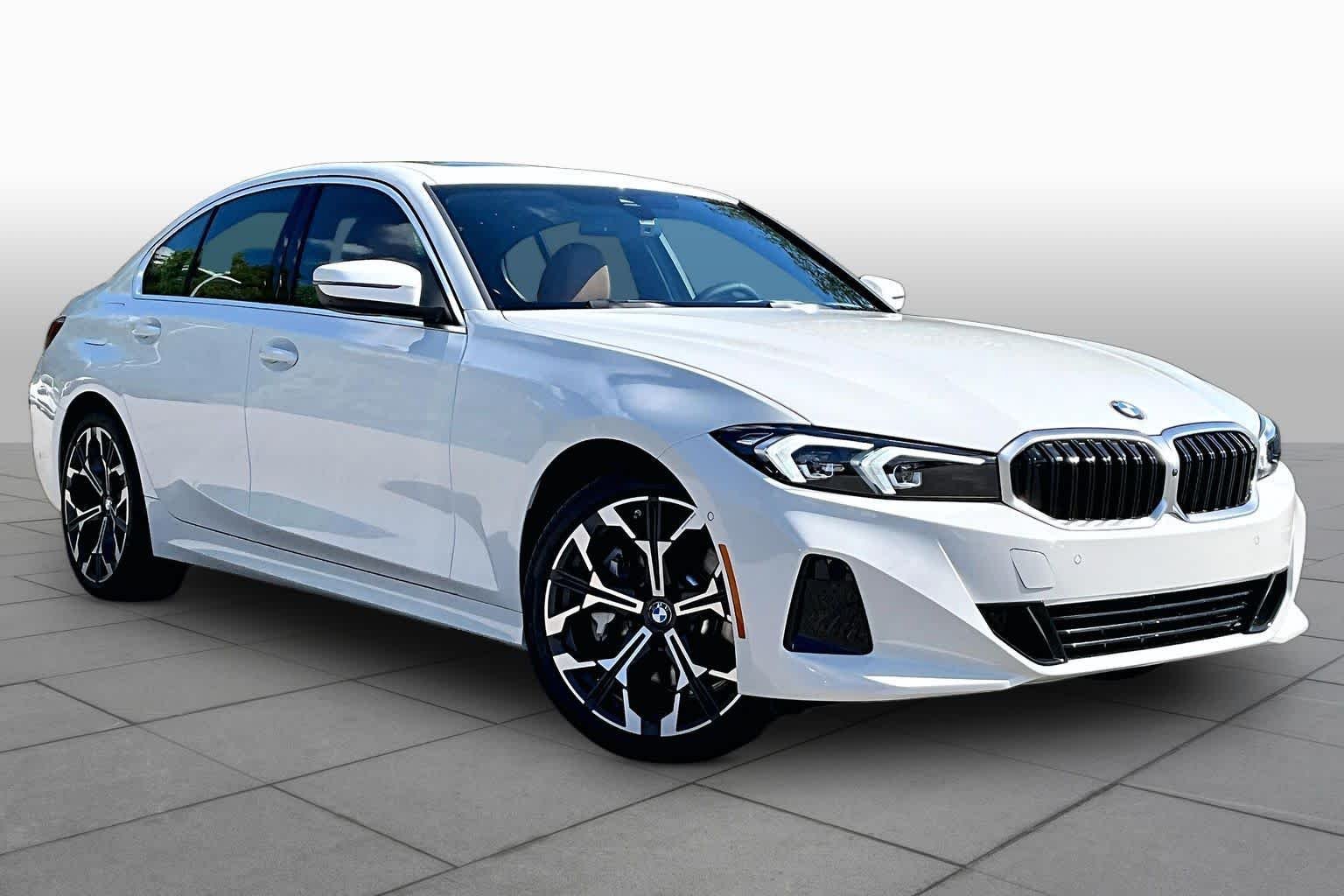 New 2026 Alpine White BMW 330i NA image 2