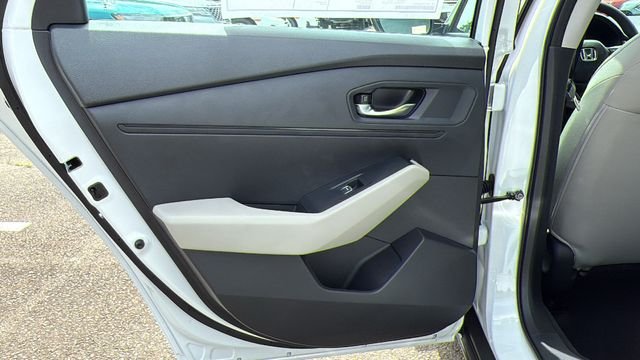 New 2026 Platinum White Pearl Honda LX image 21