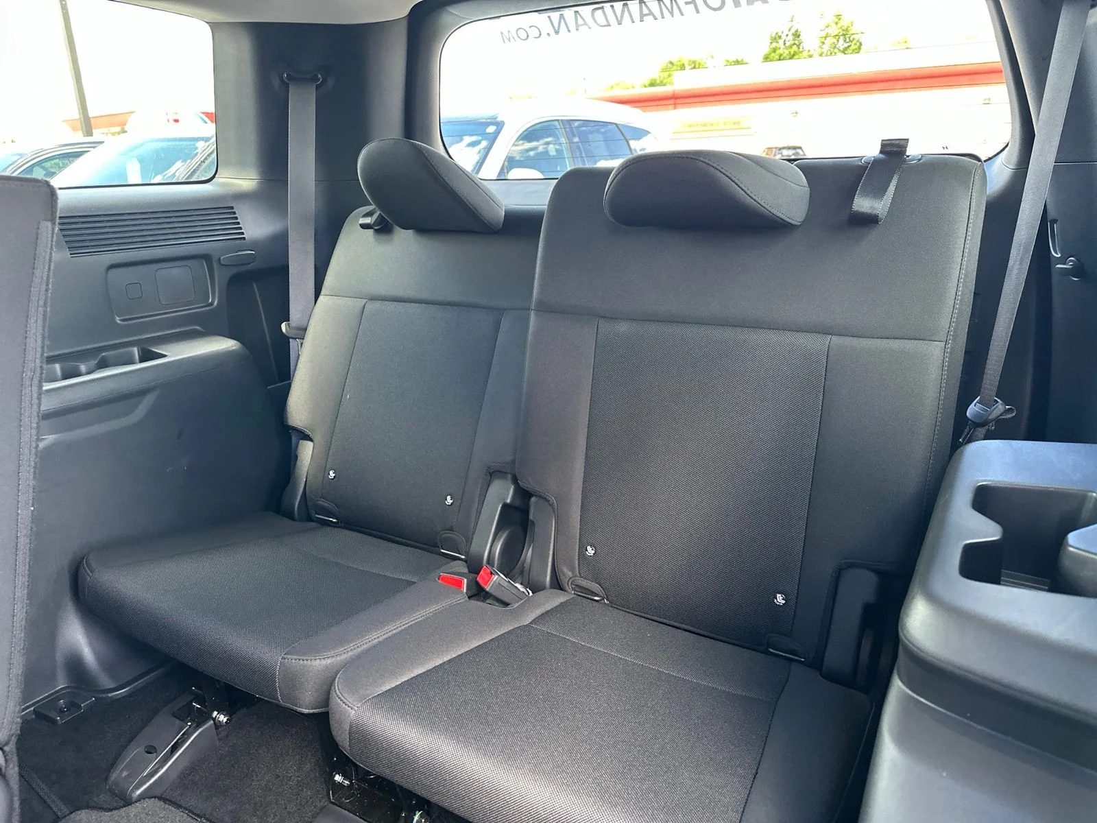 Used 2025 Black Hyundai SE image 19