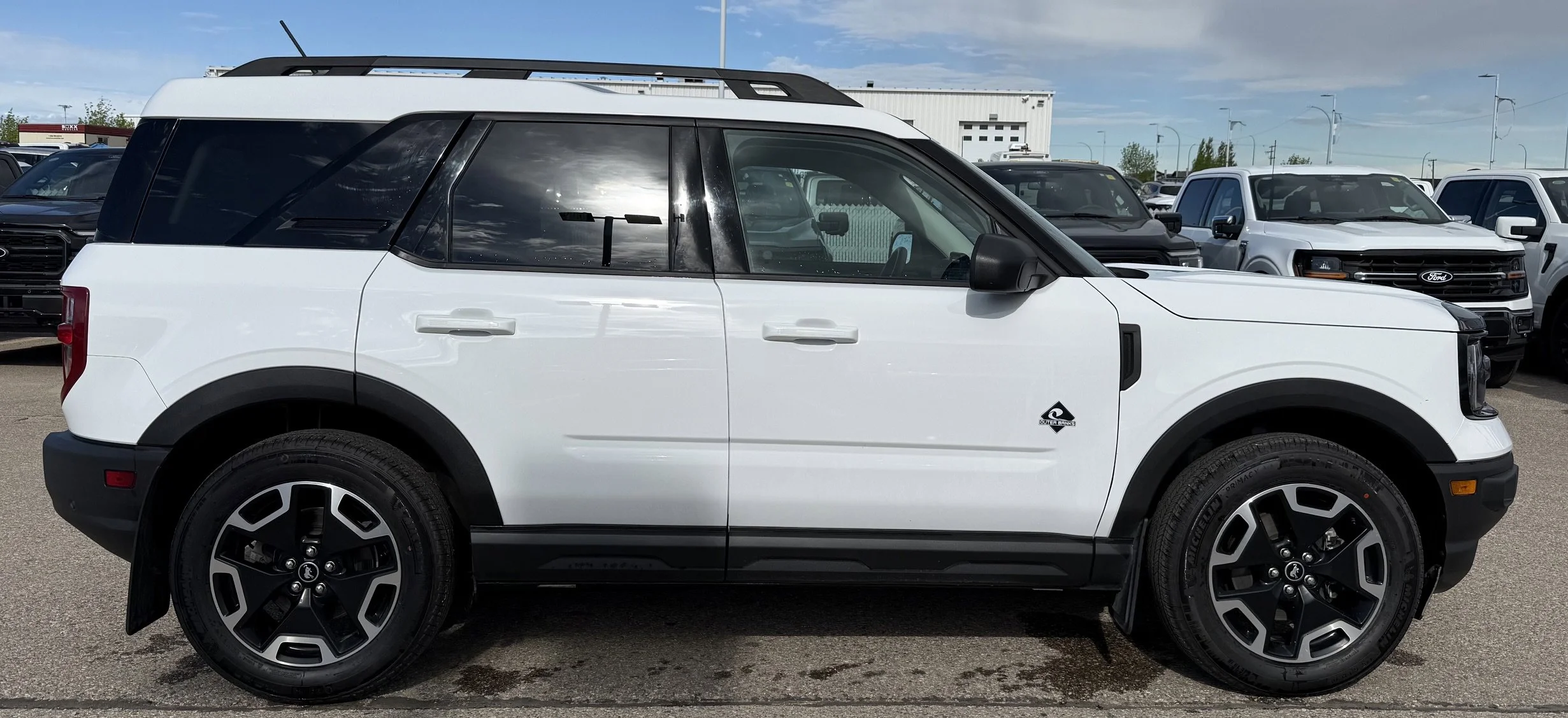 Used 2023 White Ford OUTER BANKS **New Arrival** image 6