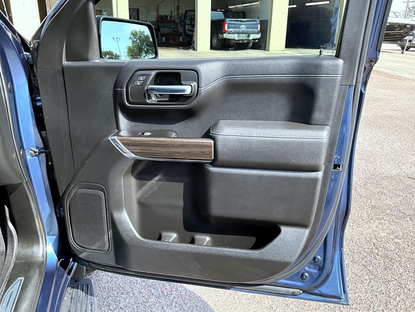 Certified Used 2019 Blue Chevrolet LT image 17