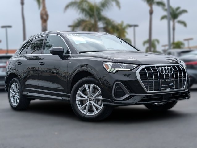 2025 Audi Q3 Premium