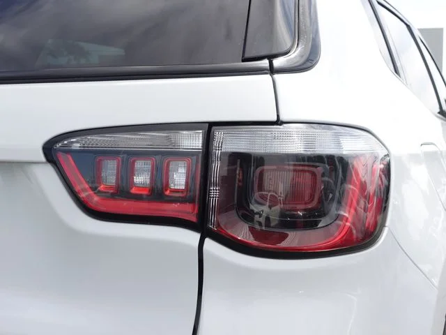 Used 2024 White Jeep Trailhawk image 6