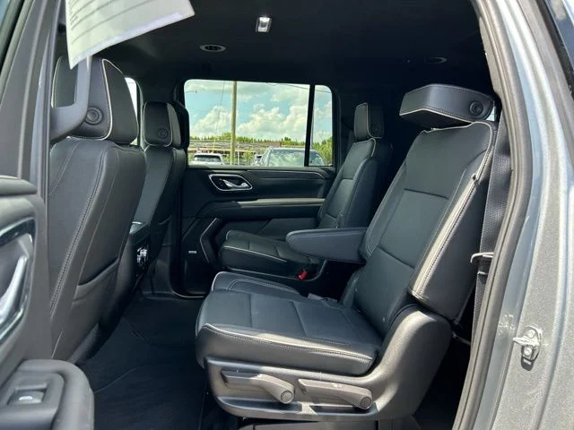 2024 GMC Yukon XL SLT - Photo 19
