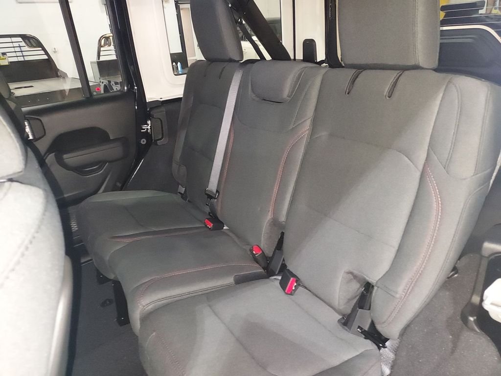 2026 Jeep Wrangler 4-Door Rubicon - Photo 27