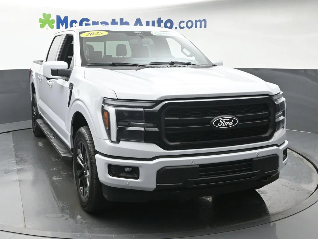 Certified Used 2025 White Ford Lariat image 5
