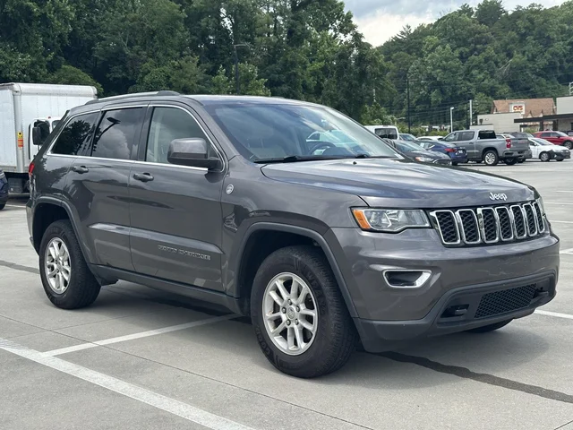 2019 Jeep Grand Cherokee Laredo E