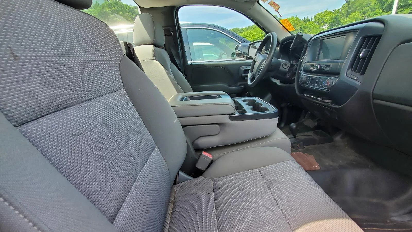 Used 2018 SUMMIT WHITE Chevrolet Work Truck image 5
