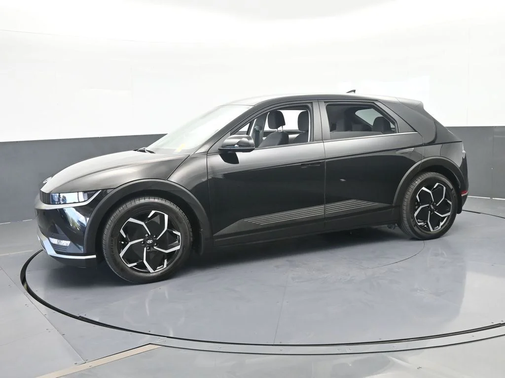 Used 2024 Hyundai IONIQ 5 SEL with VIN KM8KN4DE6RU335725 for sale in Miami Lakes, FL