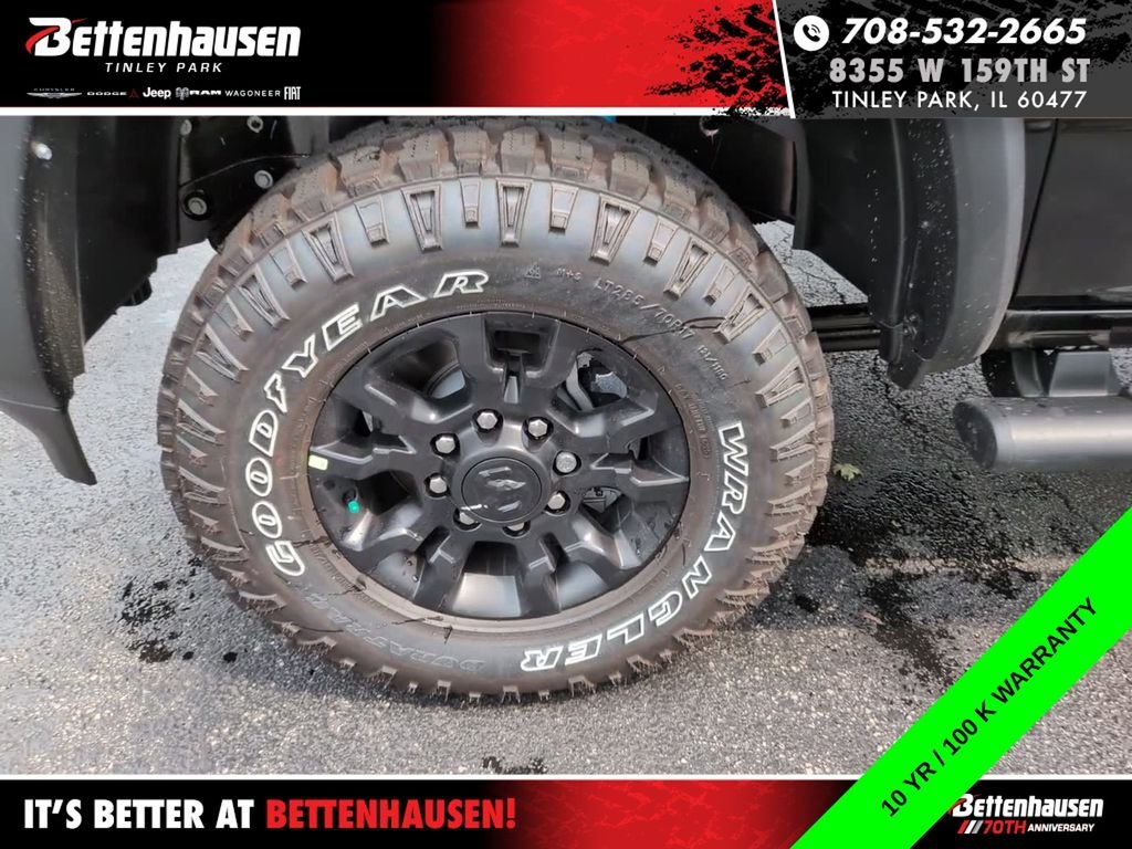 New 2026 Molten Red Pearl-Coat Exterior Paint RAM Power Wagon image 12