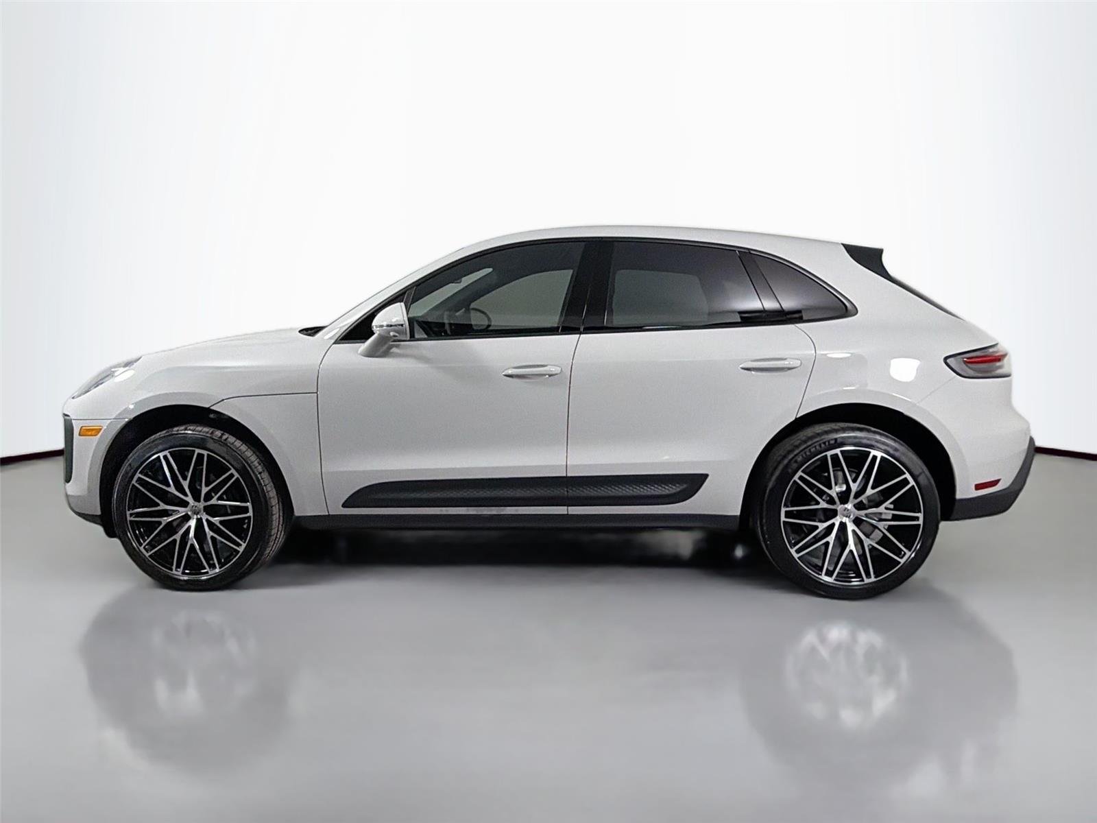New 2026 Chalk Porsche  image 2