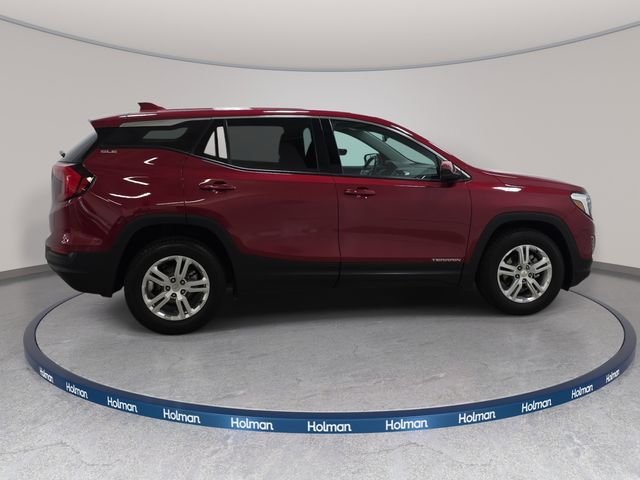 Used 2019 Red GMC SLE image 5
