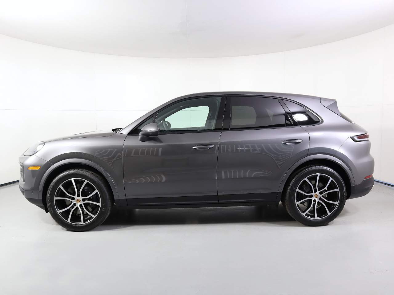 New 2026 Quartzite Grey Metallic Porsche  image 2