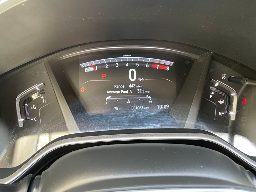 Used 2017 White Diamond Pearl Honda Touring image 19
