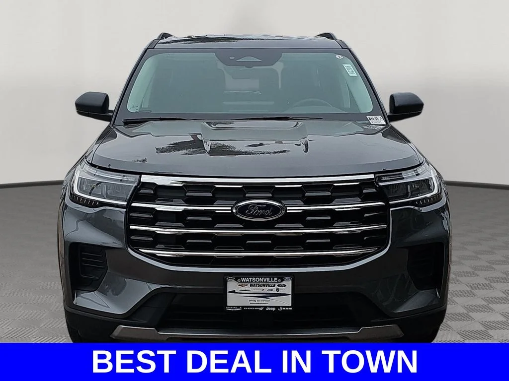 New 2026 Carbonized Gray Metallic Ford Active image 8