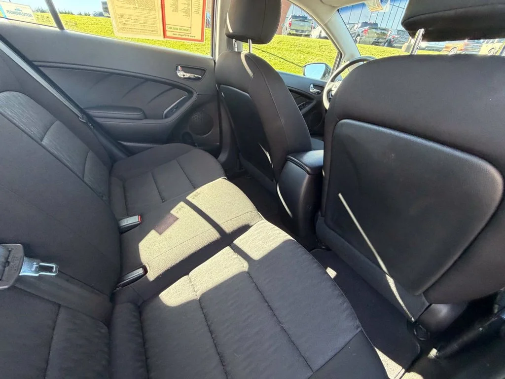 Used 2016 Black Kia LX image 36