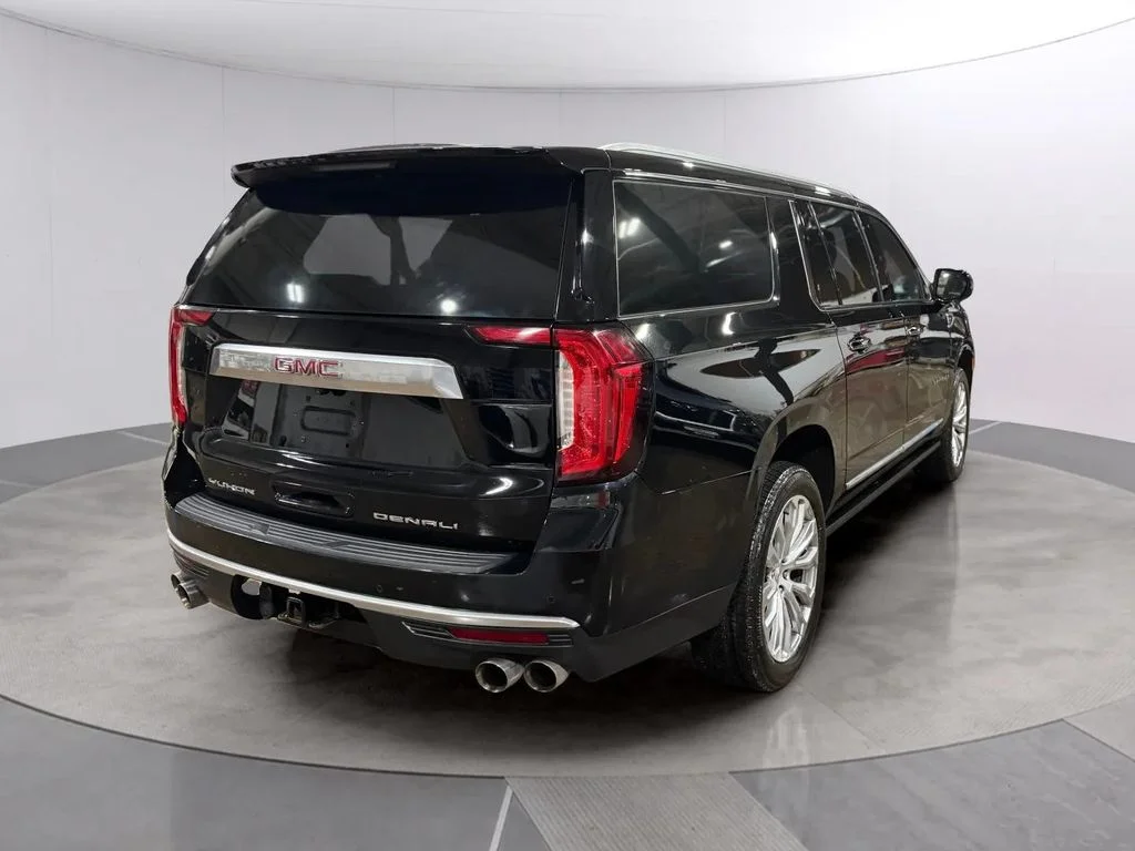 Used 2022 Black GMC Denali image 3