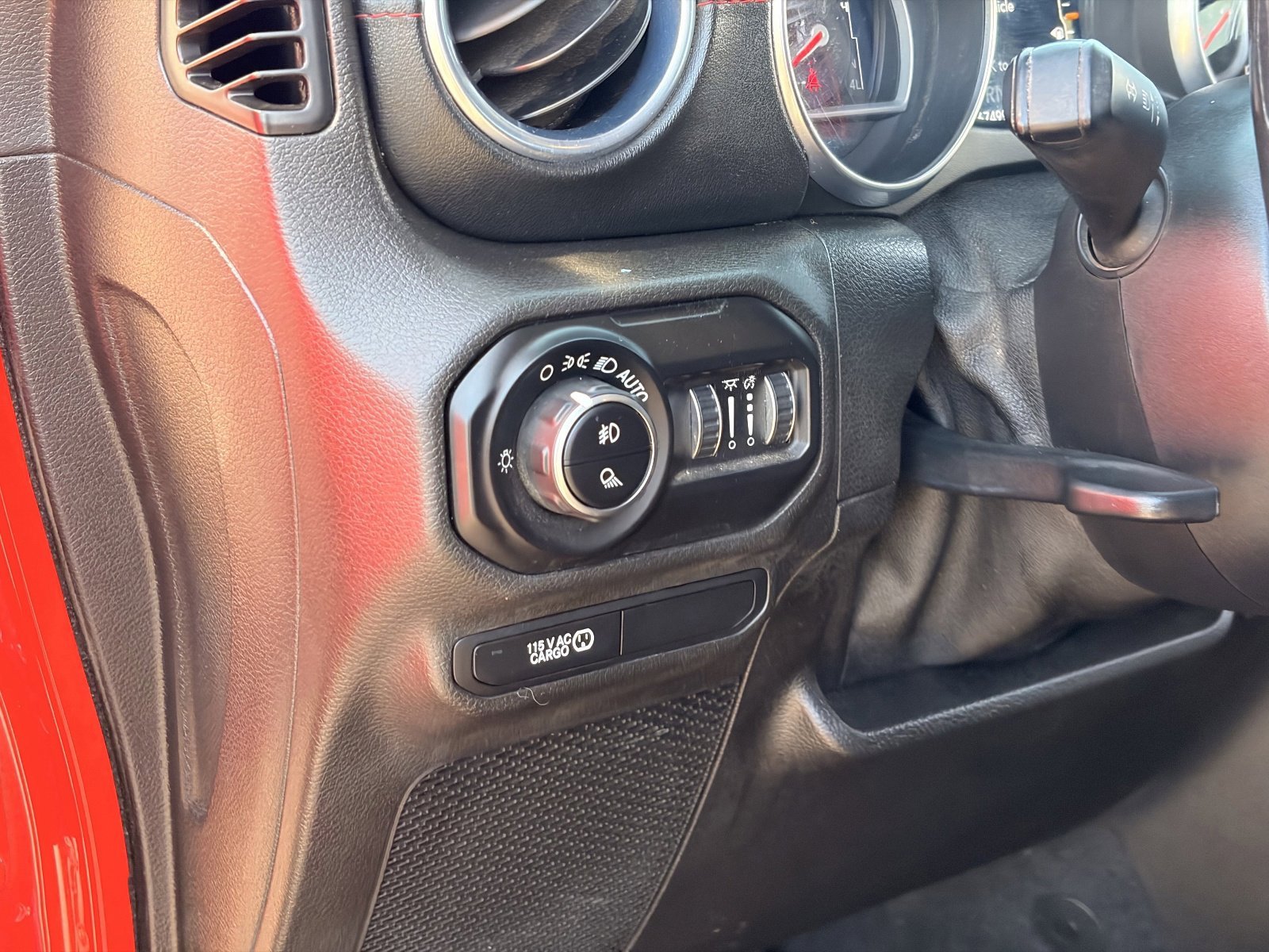 2020 Jeep Gladiator Rubicon - Photo 18