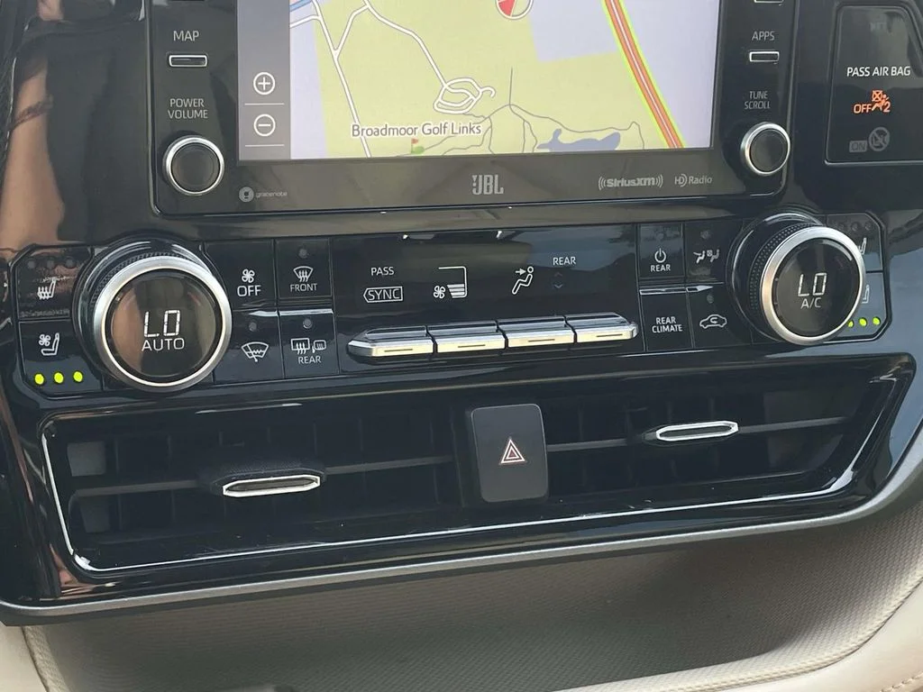 2020 Toyota Highlander Limited - Photo 19