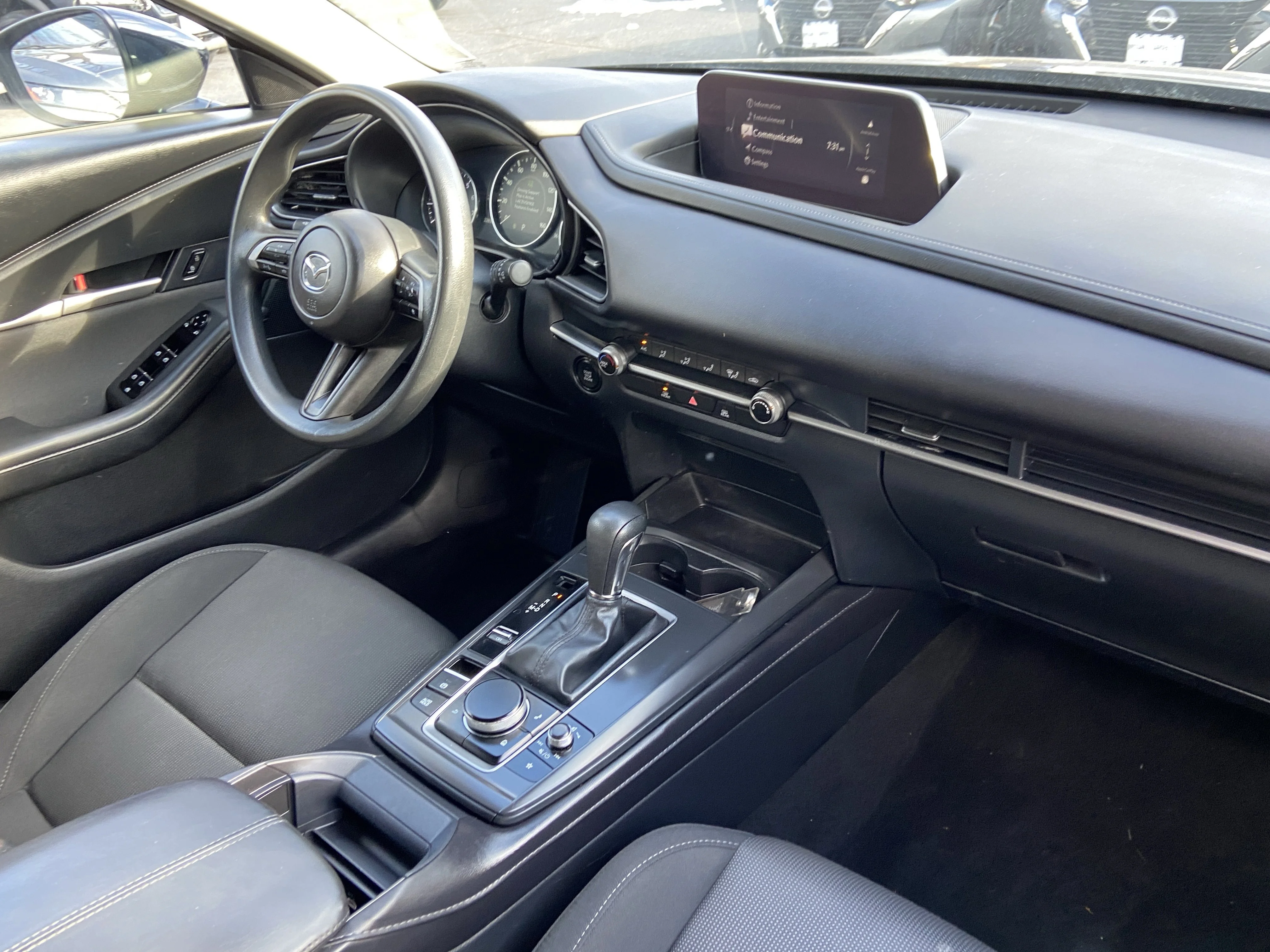 2025 Mazda CX-30 S - Photo 23