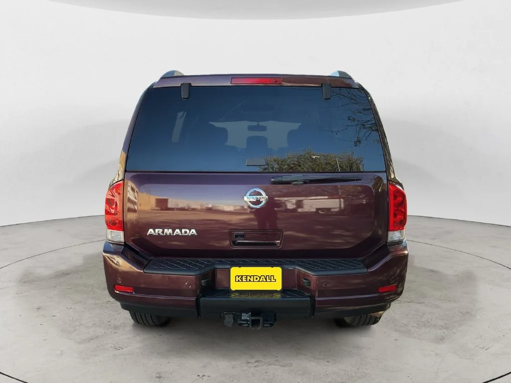 Used 2015 Black Nissan SV image 10