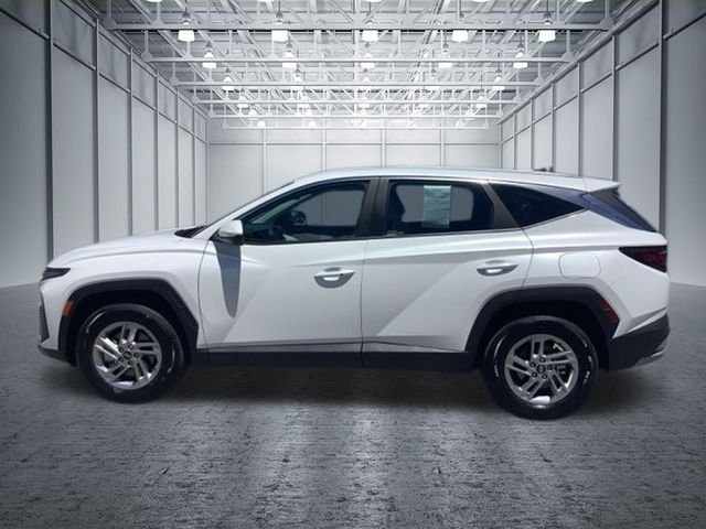 2025 Hyundai Tucson SE - Photo 9