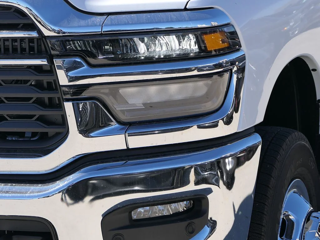 New 2026 Bright White Clear Coat RAM Tradesman Crew Cab 4x4 8