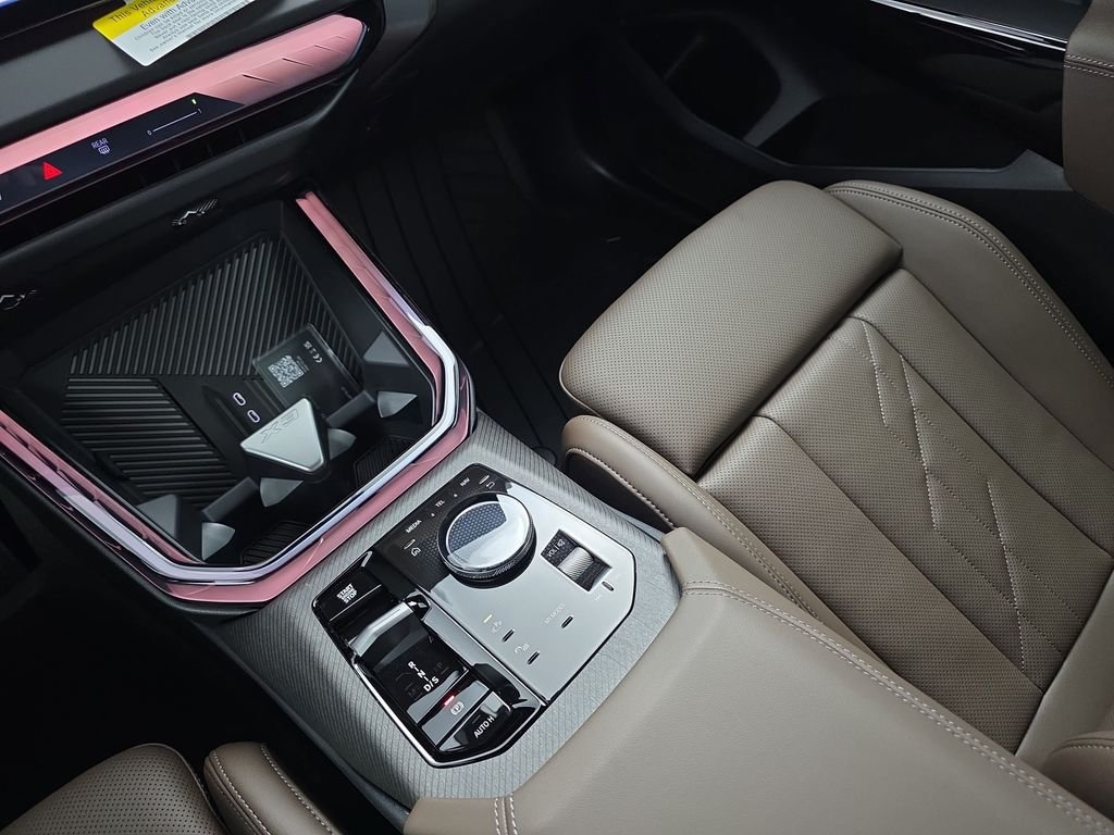 New 2026 Dune Grey Metallic BMW 30 xDrive image 25
